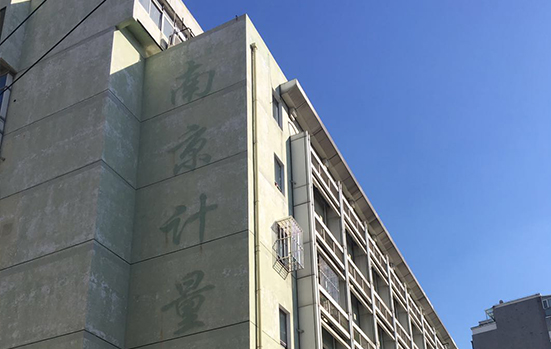 �Ͼ��м����ල���Ժ